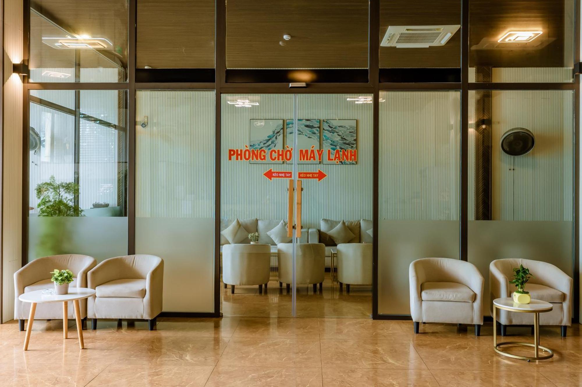 Tuan Ninh Hotel II Chi Khu Co Ong Zewnętrze zdjęcie