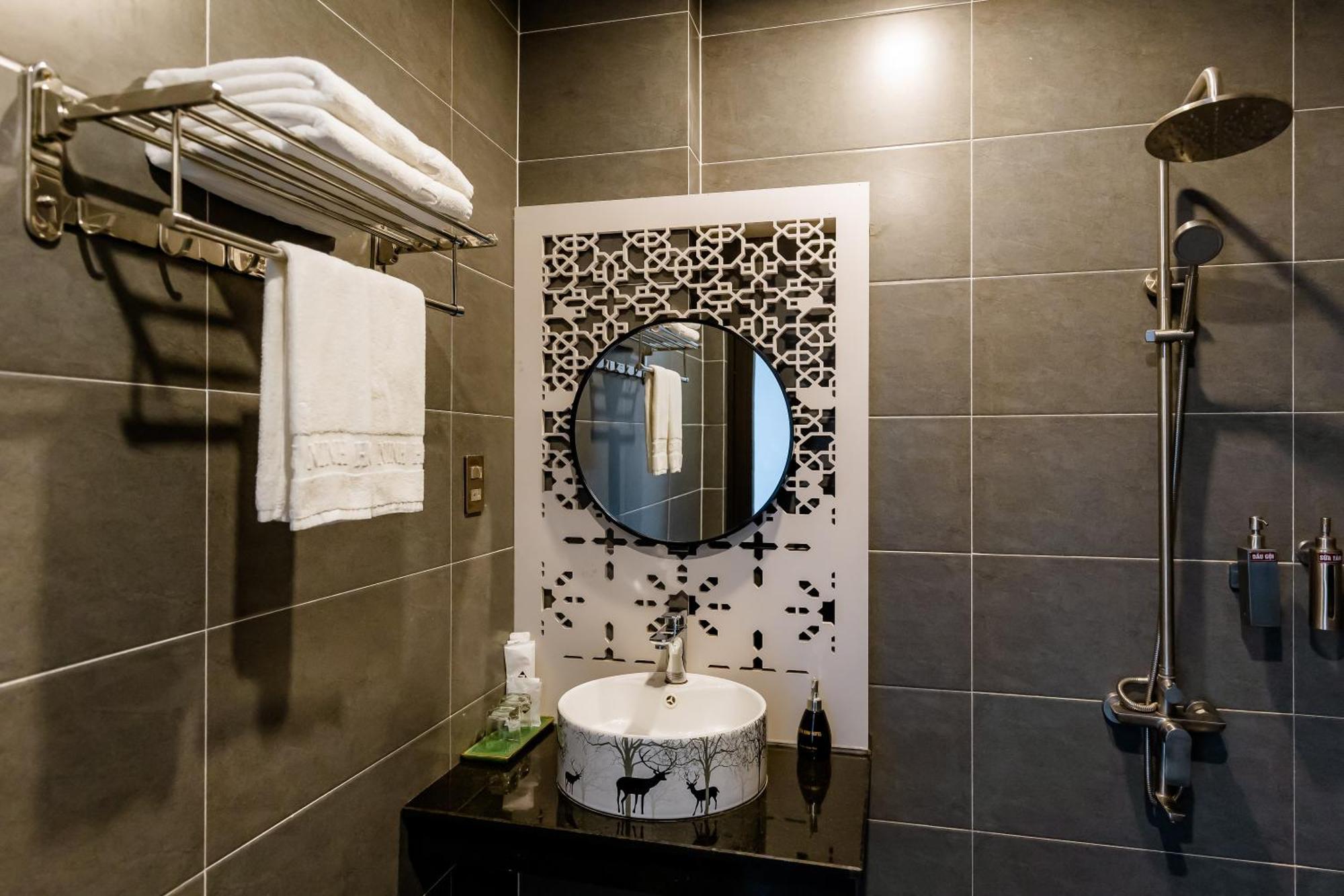 Tuan Ninh Hotel II Chi Khu Co Ong Zewnętrze zdjęcie